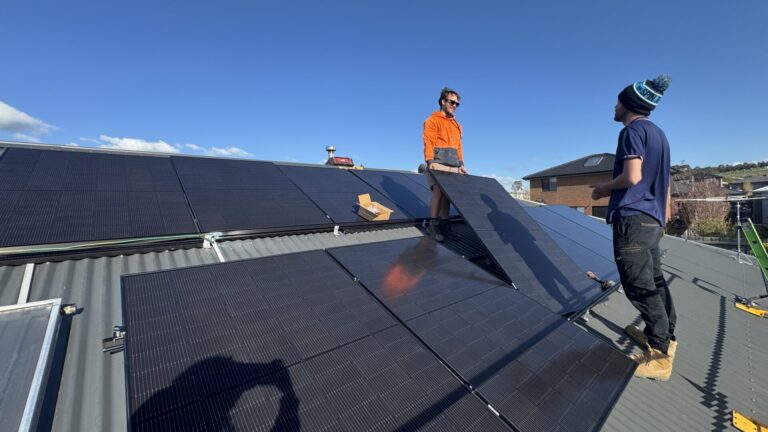 Solar panel installation in Melbourne